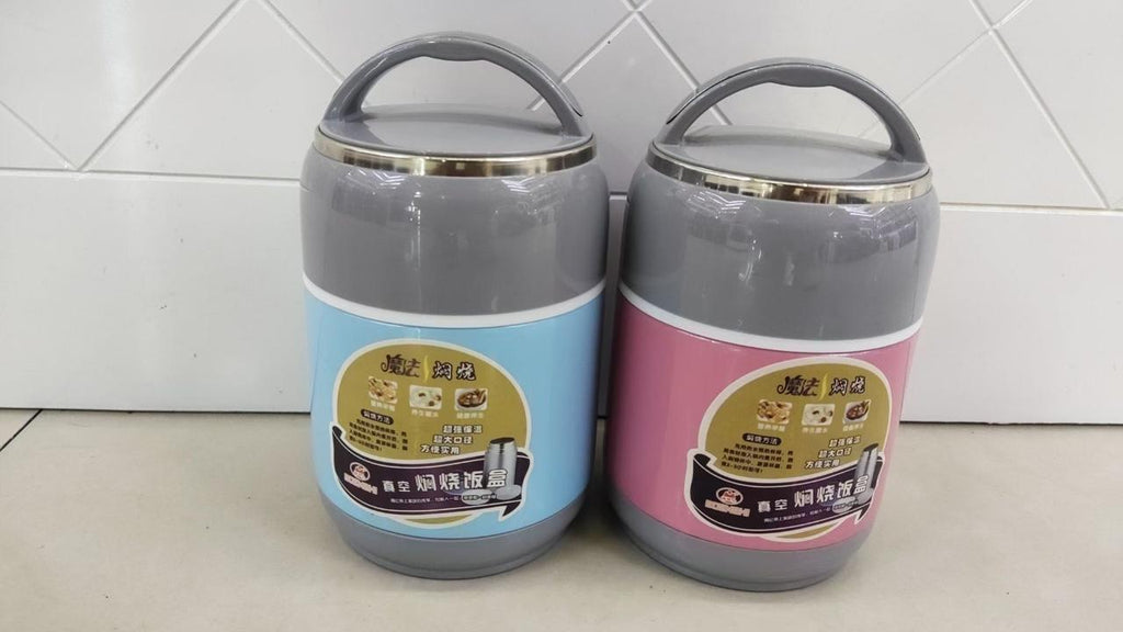 Insulated thermo food flask