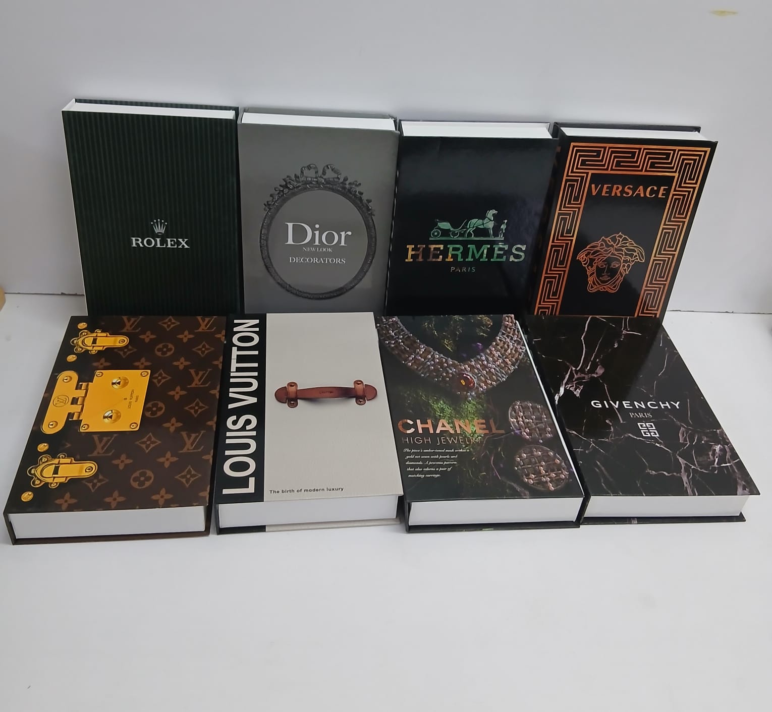 HARD GLOSS DECO BOOK